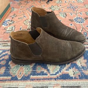 GUC Trask Allison Bootie Olive Brown Suede 7.5